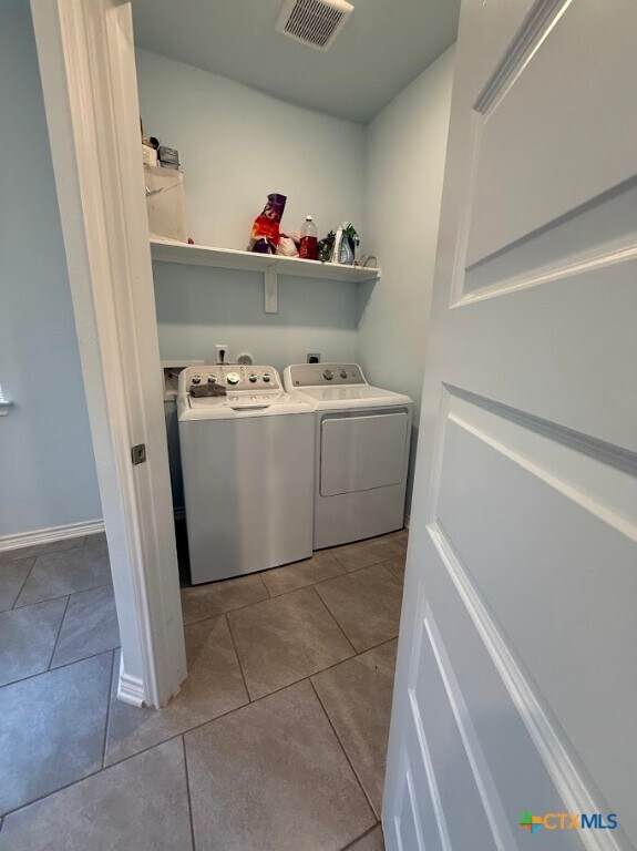 Building Photo - 382 Susie Dr