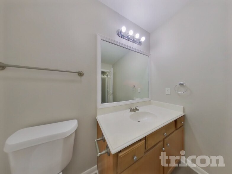 Building Photo - 11335 Carla St