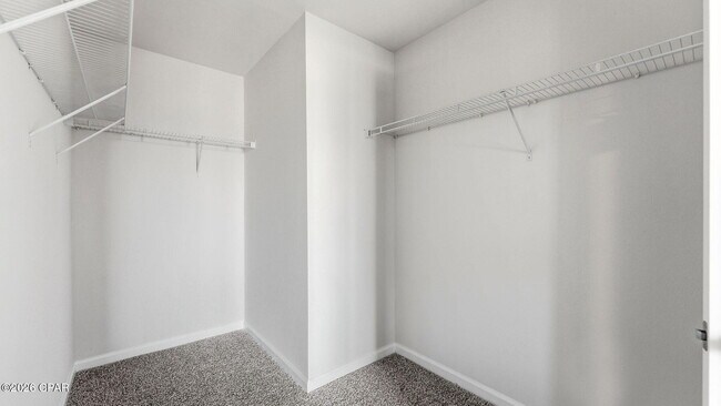 Building Photo - 6465 Slabinski Ln