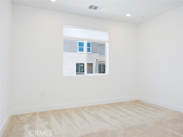 Building Photo - 27399 Fox Den Pl