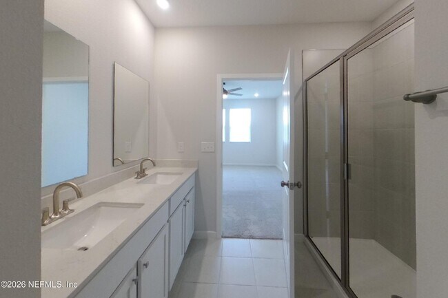 Building Photo - 64 Brazil Nut Cir