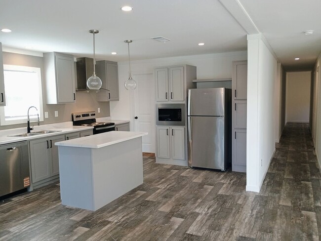 Building Photo - New Build 3 bedroom 2 bath