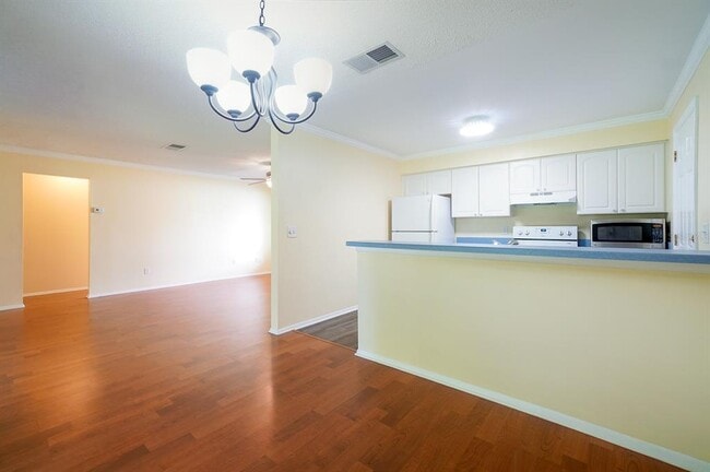 Building Photo - 4807 Gorvale Ln