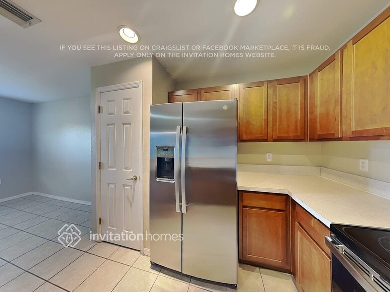 Building Photo - 1396 Merrimack Pl