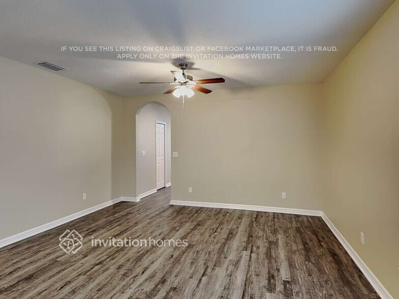 Building Photo - 6160 Kiteridge Dr