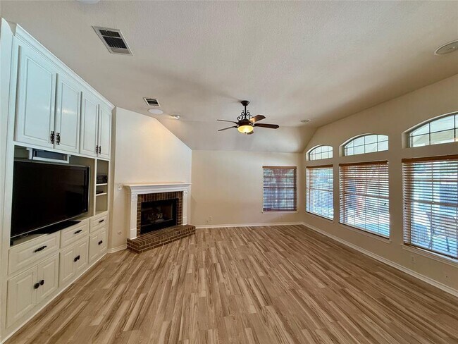 Building Photo - 1424 Redden Cove