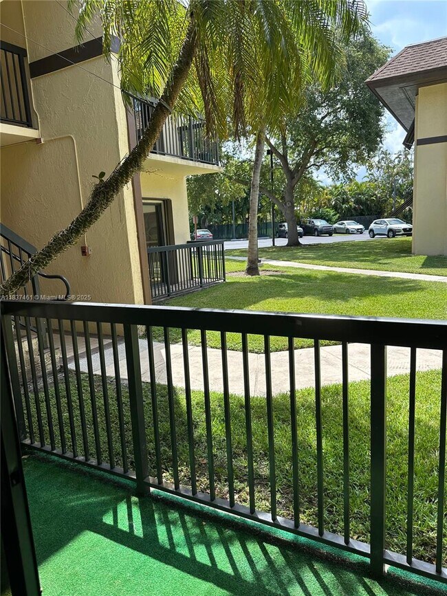 Building Photo - 7965 SW 86th St