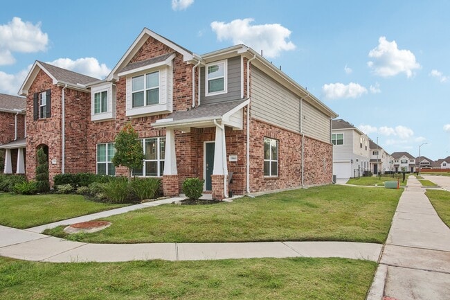 Building Photo - 15863 Sundew Prairie Dr