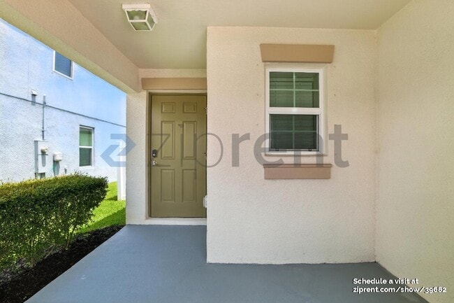 Building Photo - 10382 Blue Plume Ct