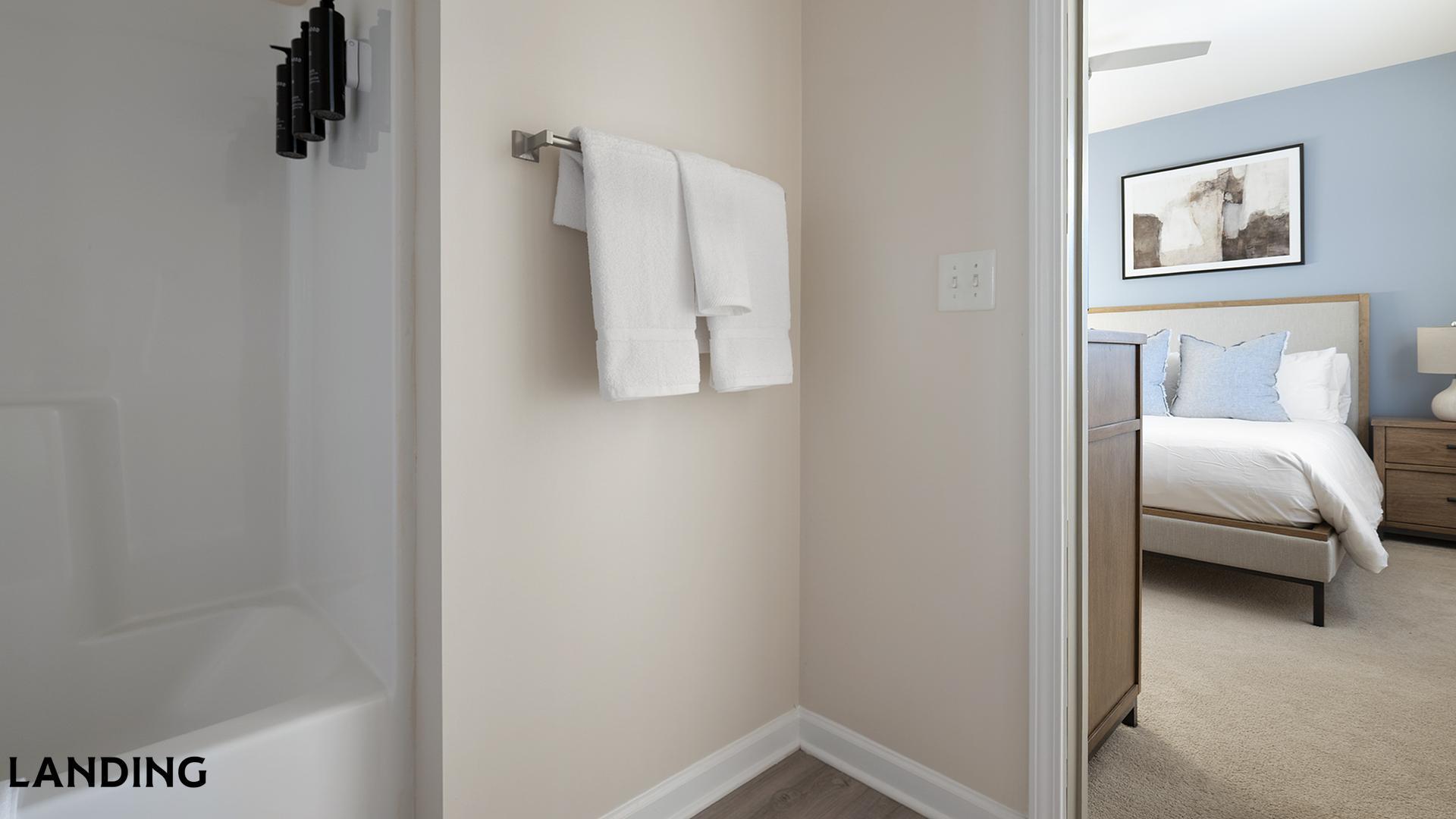 Building Photo - 9015 Kings Grant Dr