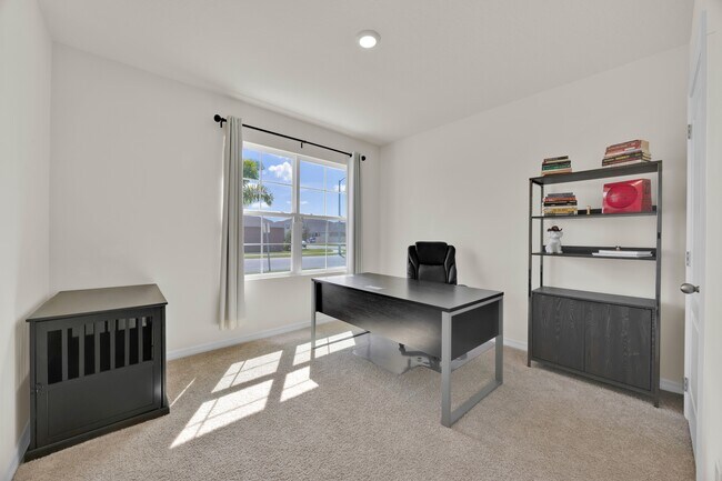 Building Photo - 1708 Buckeye Rd