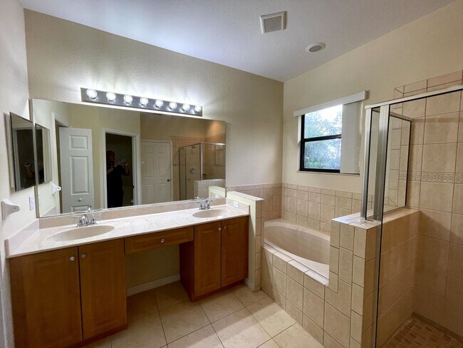 Building Photo - Tuscany Preserve-1362 Pacific Rd Kissimmee...