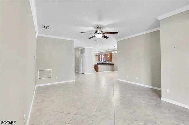 Building Photo - 13092 Silver Thorn Loop