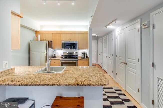 Building Photo - 631 D Street NW