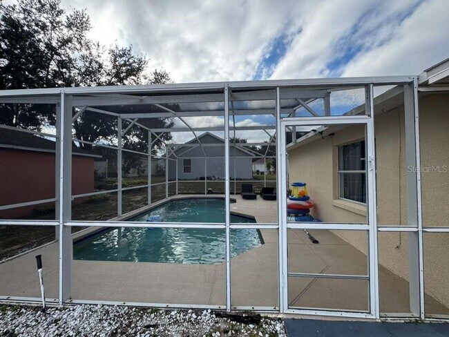 Building Photo - 50989 US-27