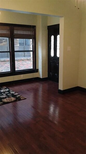 Building Photo - 832 Blaylock Dr