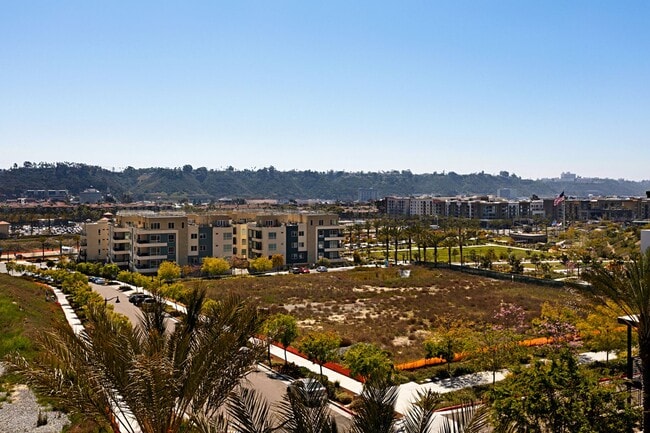 Building Photo - Stunning & Spacious - 3BD/2.5BA Townhome - Resort Style Living! Smart Home! Roof Deck w/ Expansiv...