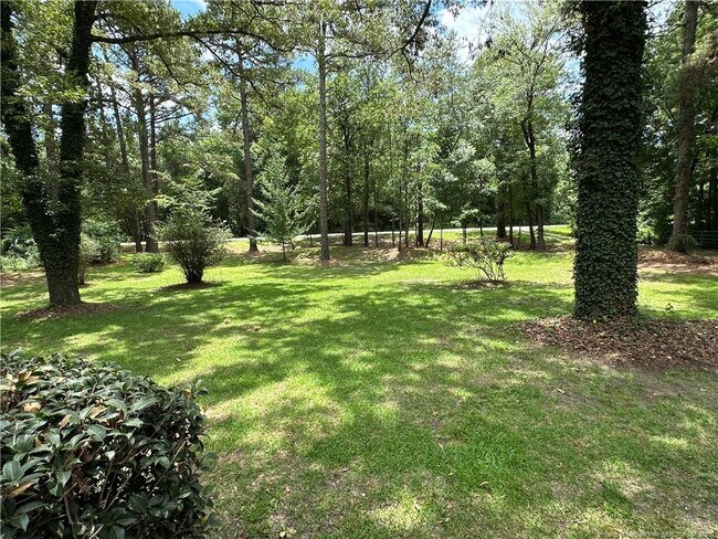 Building Photo - 21621 Old Maxton Rd