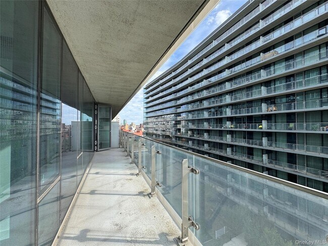 Building Photo - 131-03 40th Rd