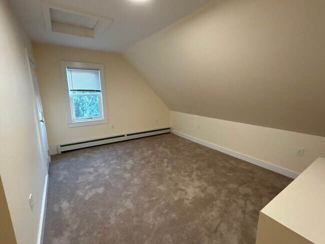 Building Photo - 5 Quigley Ct