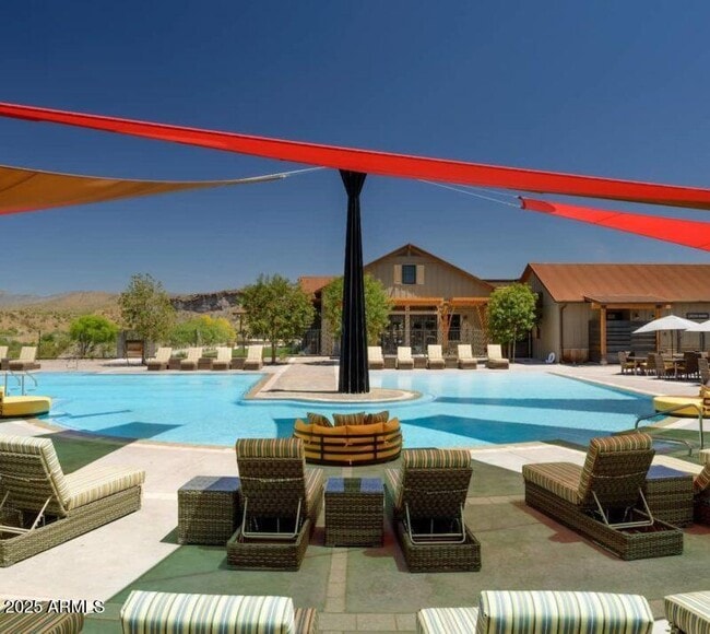 Building Photo - 3261 Maverick Dr