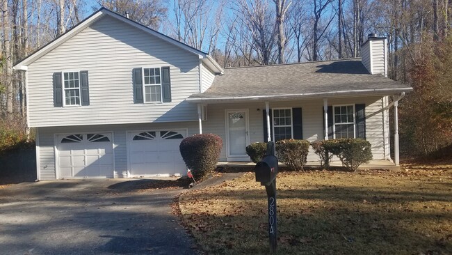 Primary Photo - Marietta Split Foyer Home