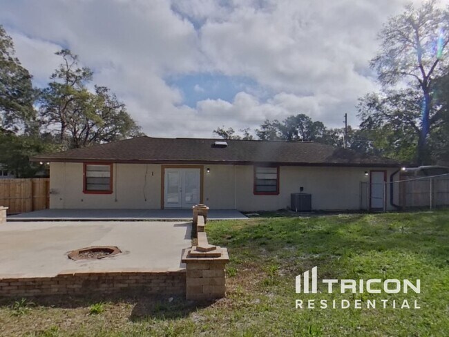 Building Photo - 2440 Princeton Rd