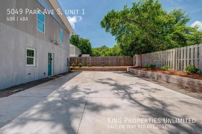 Building Photo - 5049 Park Ave