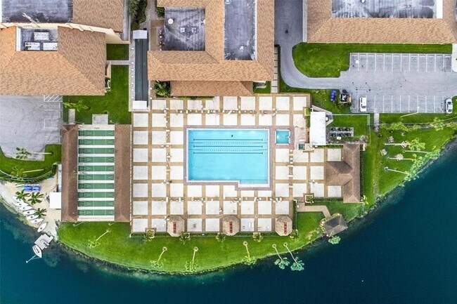 Building Photo - 300 SW 134th Way