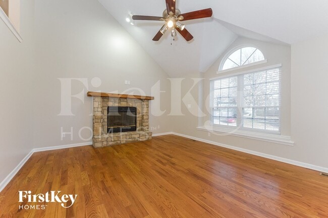 Building Photo - 407 Kimberly Dr