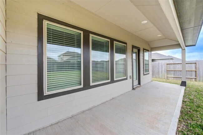 Building Photo - 2554 Olivine Stone Dr