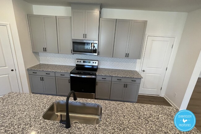 Building Photo - 805 Wagyu Wy