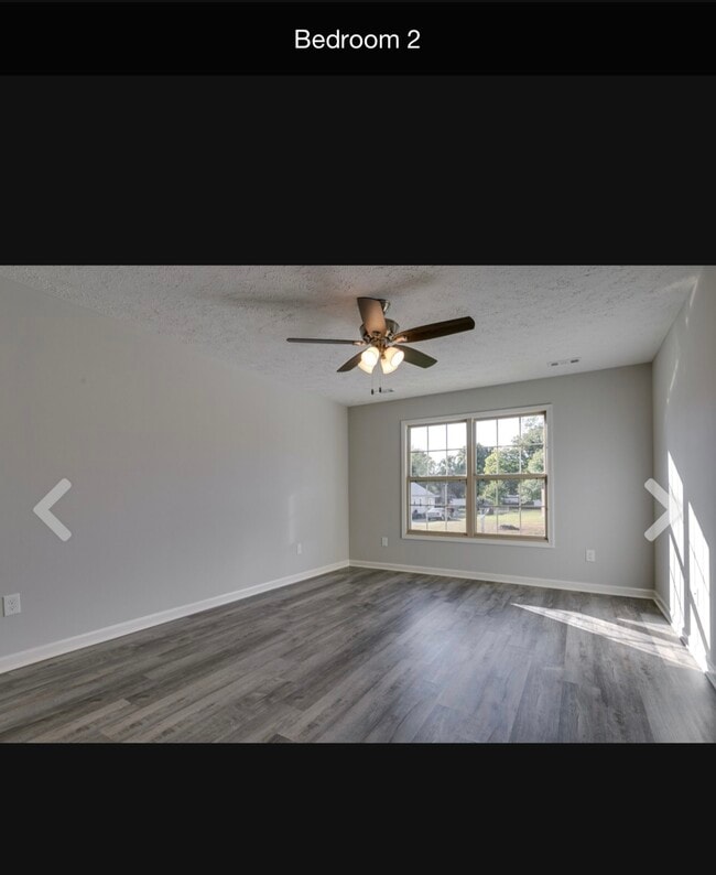 Building Photo - 272 Hunt St