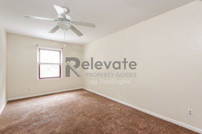 Building Photo - 1031 Huntersdell Terrace