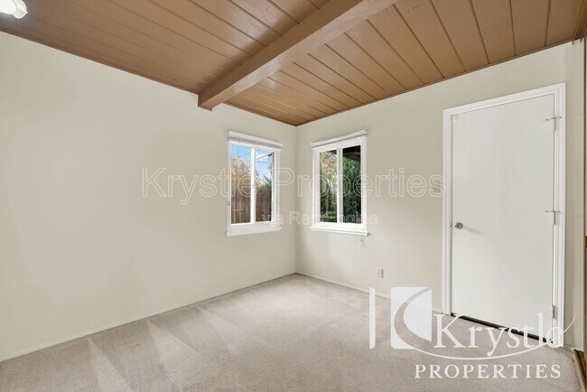 Building Photo - 791 Rosewood Ave