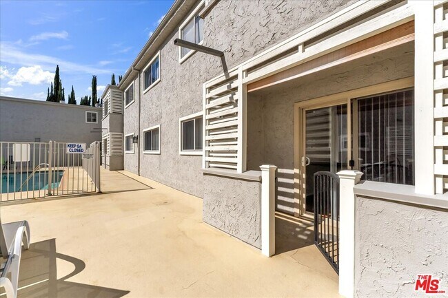 Building Photo - 5437 Corteen Pl