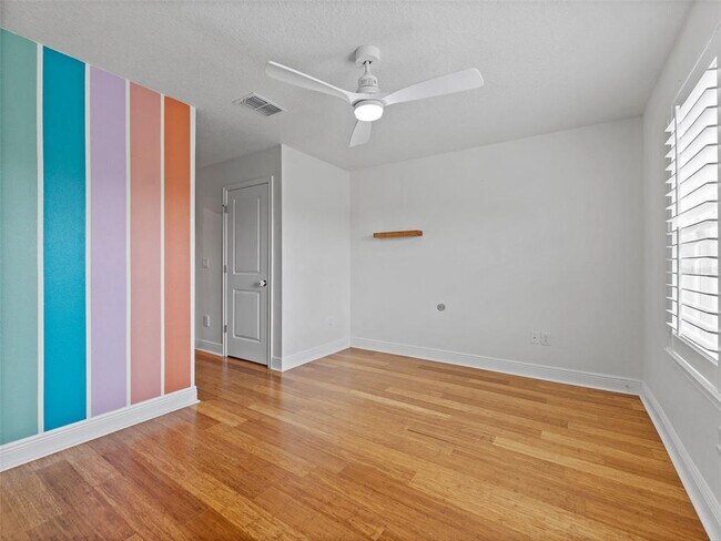 Building Photo - 5845 Grand Sonata Ave