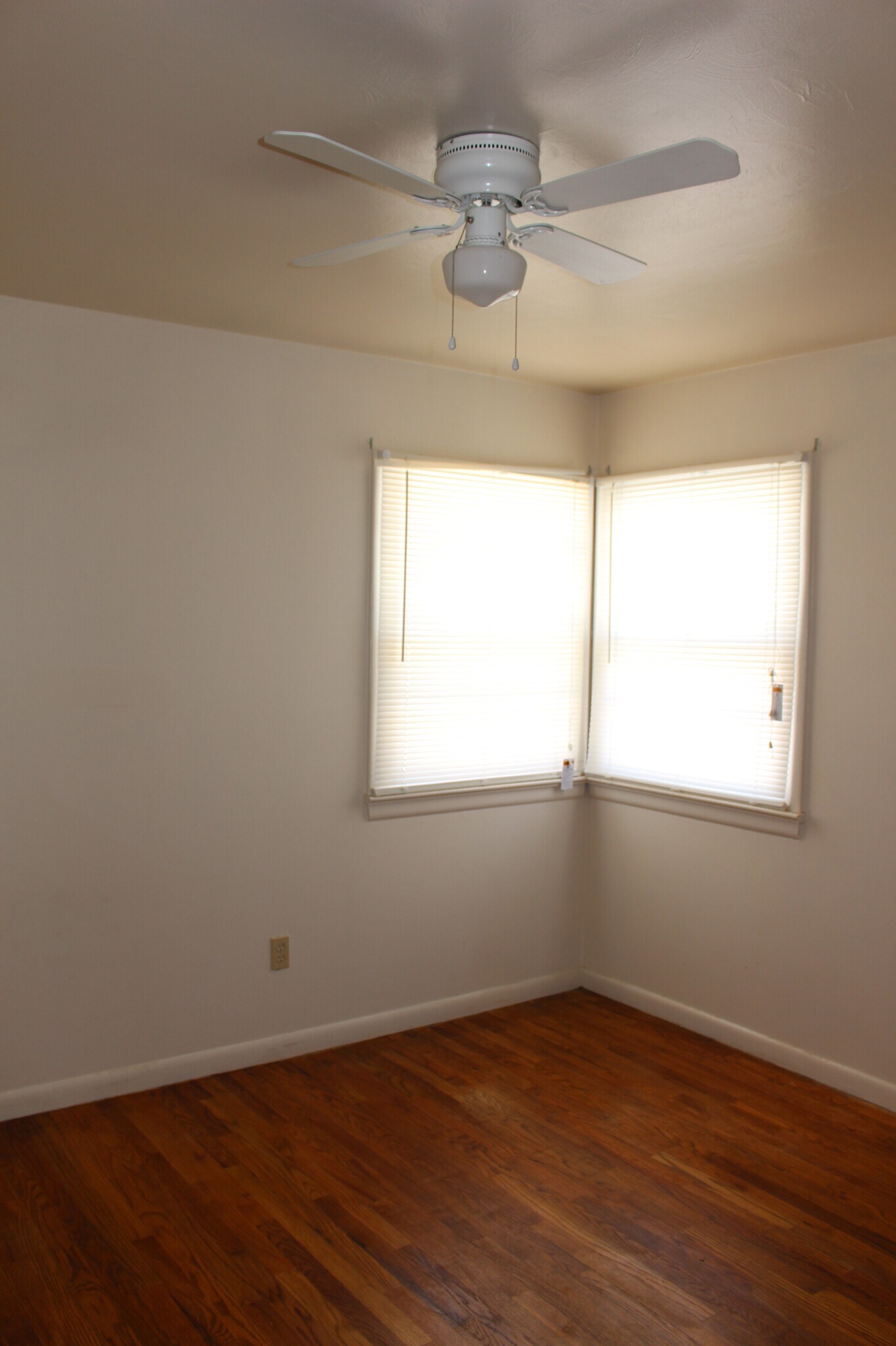 Building Photo - 403 N 17th St