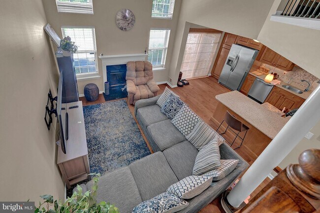 Building Photo - 307 Bollen Ct
