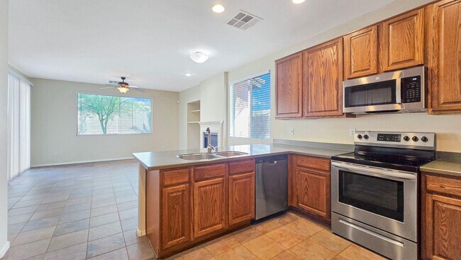 Building Photo - 13395 S 176th Ln