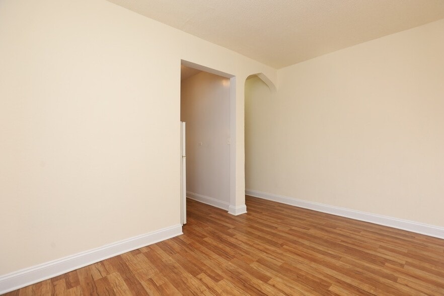 Building Photo - 1742 N Humboldt Blvd