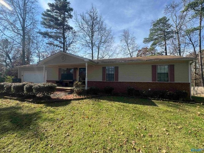 Building Photo - 117 Water Oak Ct