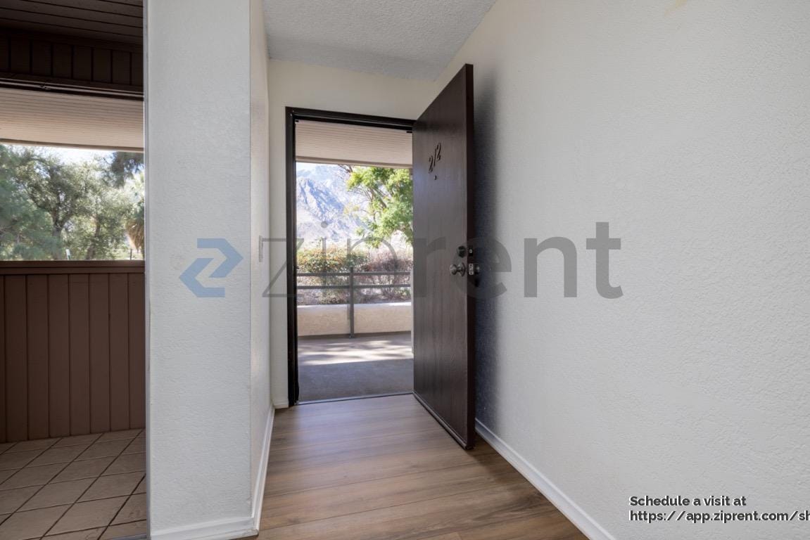 Building Photo - 2825 N Los Felices Rd