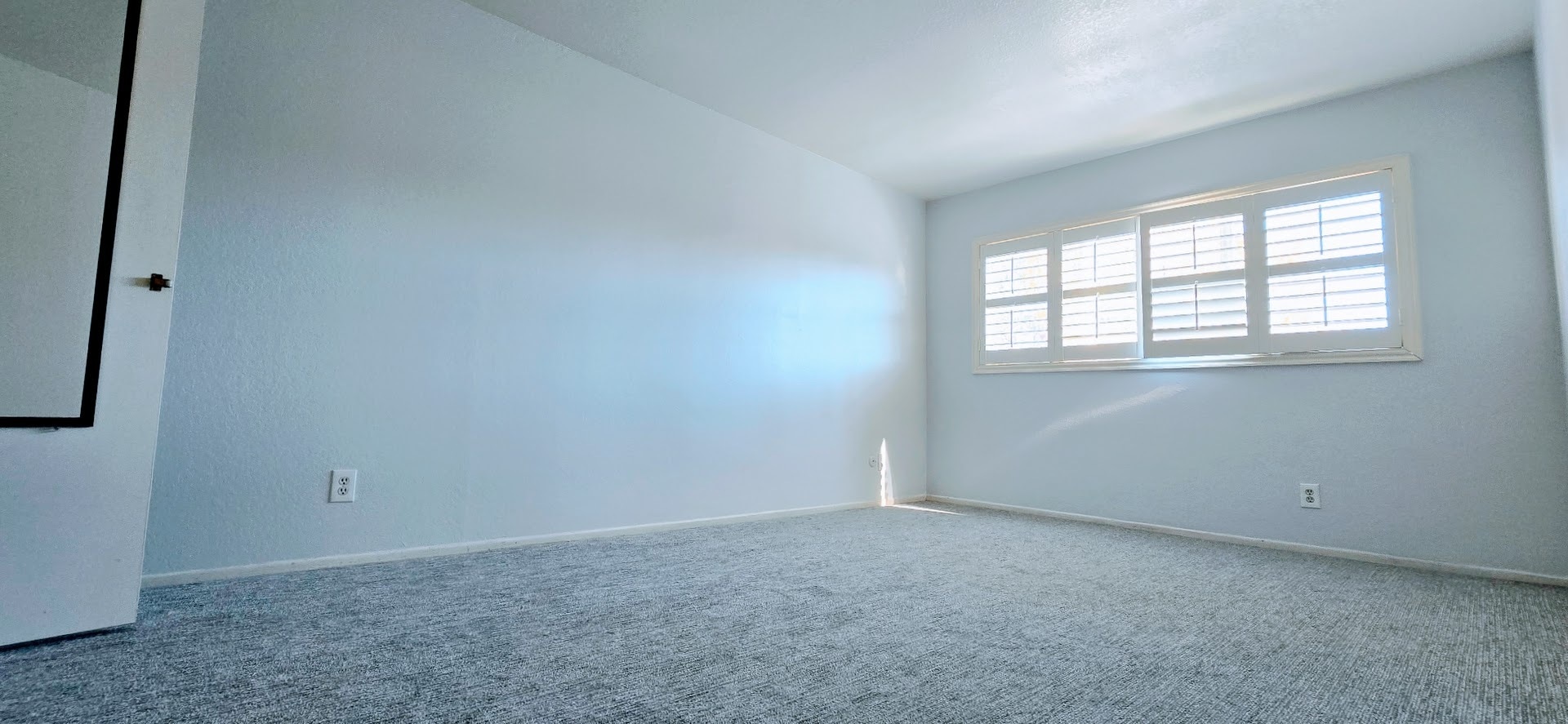 Building Photo - 277 Pleasant St