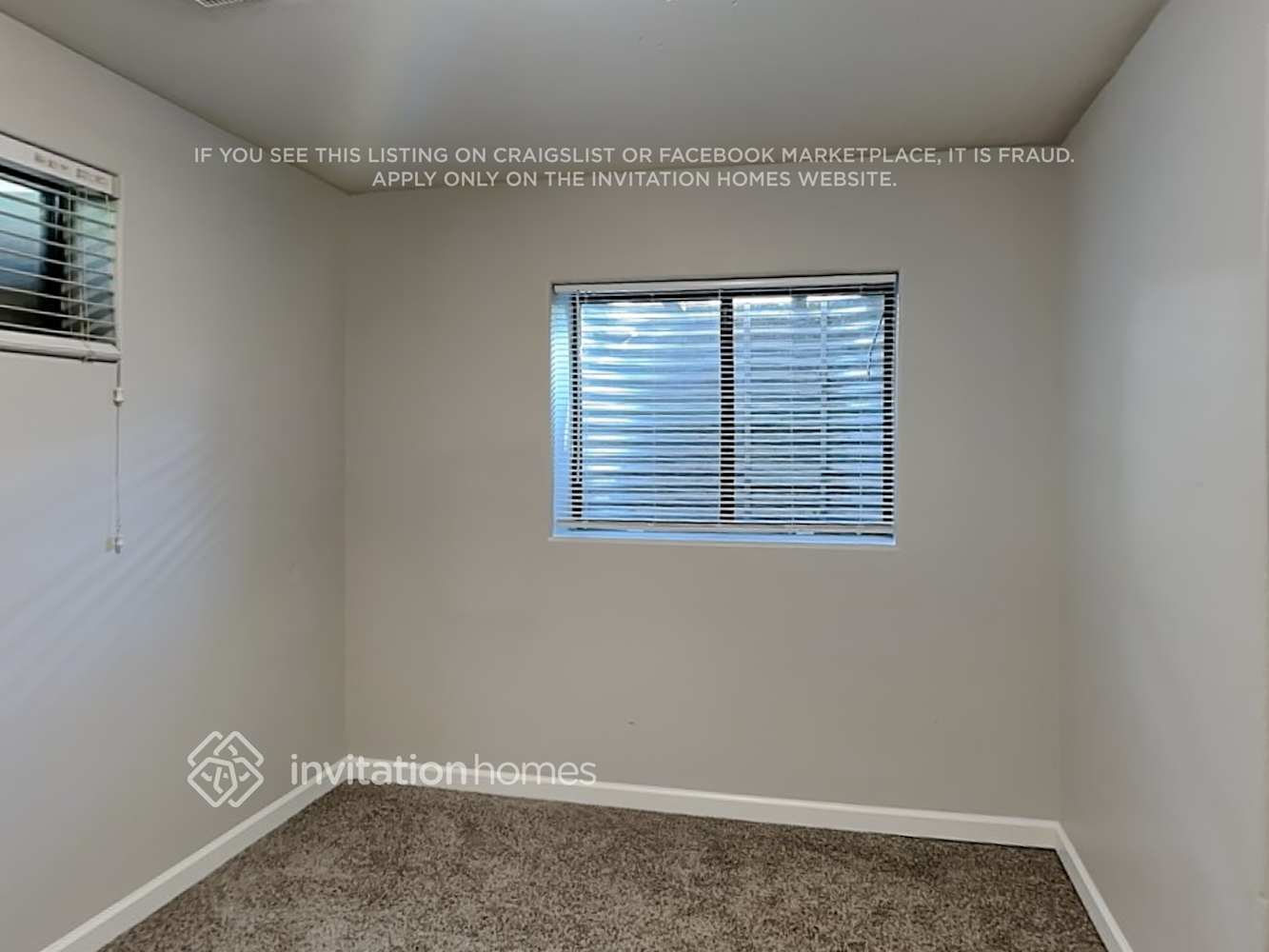 Building Photo - 1617 S Sedalia St