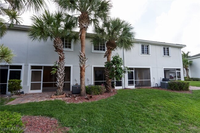 Building Photo - 10034 Poppy Hill Dr