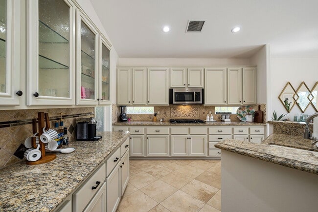 Building Photo - 45168 Coeur Dalene Dr
