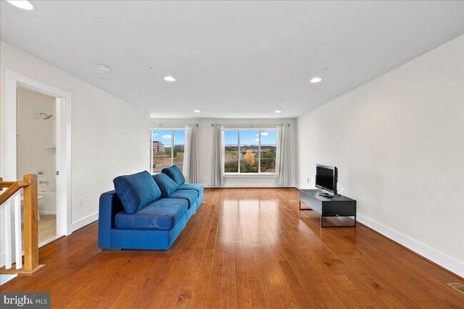 Building Photo - 4902 Trail Vista Ln