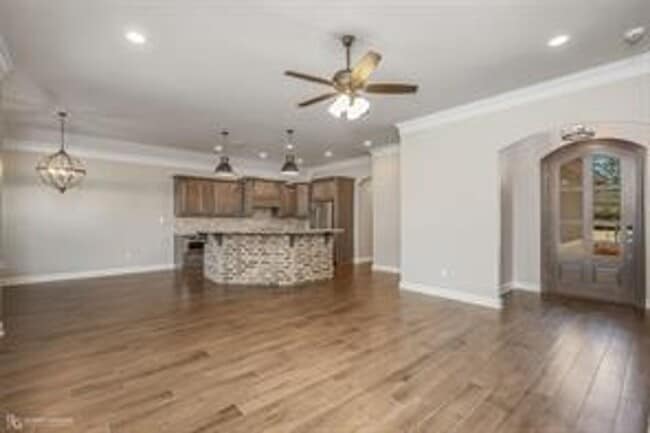Building Photo - 307 Ansley Cir