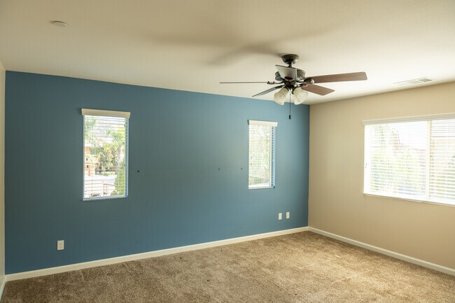 Building Photo - Woodmont